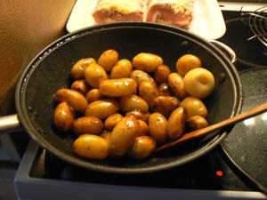 POMMES DE TERRE COCOTTE